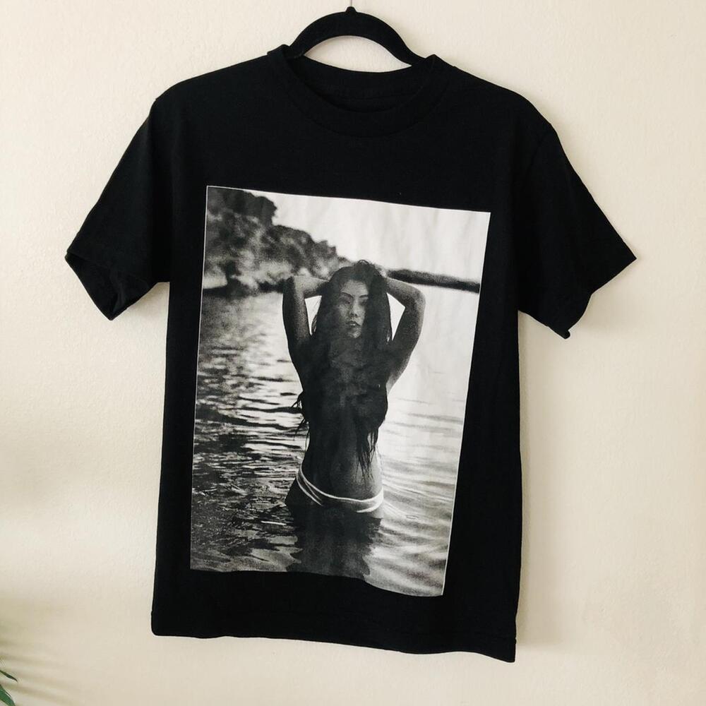 VMN X SPhoto Black Graphic T-Shirt Photo Print Size S
